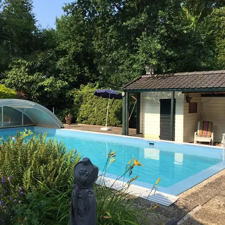 Mooie Tuin In בית אירוח Twello