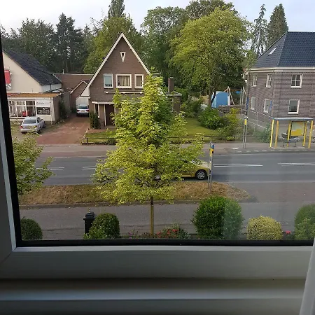 Mooie Tuin In בית אירוח *